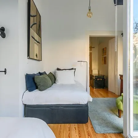 Apartment Plum Guide - The Elemental *